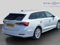 Used Skoda Octavia SE L 148 HP (108 kW) 2023 White Estate