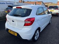 Used Ford Ka Plus Zetec 70 HP (51 kW) 2017 White Hatchback