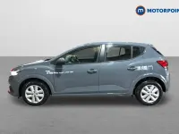 Usado Dacia Sandero Expression 2023 Cinzento Citadino