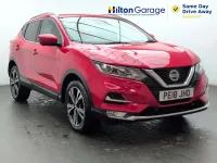 Used Nissan Qashqai N-Connecta 115 HP (84 kW) 2018 Red SUV