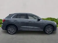 Begagnad Audi Q3 S-Line 150 HK (110 kW) 2019 Grå SUV