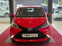 Used Toyota Aygo X-play 68 HP (50 kW) 2016 Red Hatchback
