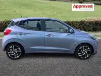 Usado Hyundai i10 Premium 84 HP (61 kW) 2024 Azul Citadino