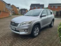 Used Toyota RAV4 2011 Silver SUV