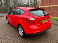 Used Ford Focus Studio 85 HP (62 kW) 2012 Red Hatchback