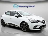 Used Renault Clio IV Dynamique 90 HP (66 kW) 2017 White Hatchback
