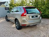 Used Volvo XC60 SE Lux 190 HP (139 kW) 2016 Gold SUV