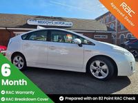 Used Toyota Prius T4 2010 White Hatchback