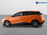 Used MG MG4 EV Trophy 319 kW (435 HP) 2023 Orange Hatchback