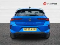 Used Vauxhall Astra Design Edition 130 HP (95 kW) 2022 Blue Hatchback