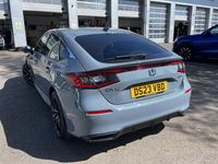 Begagnad Honda Civic Advance 143 HK (105 kW) 2023 Grå