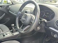 Used Audi A3 Sportback Design 116 HP (85 kW) 2019 Arctic white Hatchback