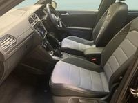 Used VW Tiguan R-line 150 HP (110 kW) 2020 Black SUV
