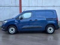 Used Vauxhall Combo Edition 100 HP (73 kW) 2019 Blue Van