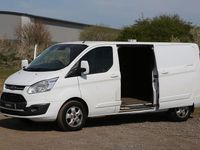 Usado Ford Transit Custom Limited 130 HP (95 kW) 2016 Branco Van