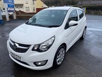 Used Vauxhall Viva 75 HP (55 kW) 2017 White Hatchback