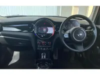Used Mini ONE Classic 102 HP (75 kW) 2022 Red Hatchback