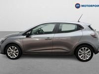 Begagnad Renault Clio V Evolution 143 HK (105 kW) 2024 Grå Halvkombi