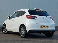 Used Mazda 2 Inclusive 90 HP (66 kW) 2022 White Hatchback