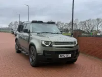 Usado Land Rover Defender SE Dynamic 2022 Verde SUV