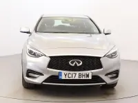 Used Infiniti Q30 Business 109 HP (80 kW) 2017 Silver Hatchback