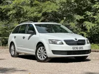 Used Skoda Octavia 110 HP (80 kW) 2016 White Estate