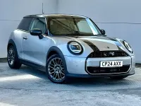Used Mini Cooper Classic 204 HP (150 kW) 2024 Silver Hatchback