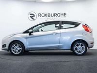 Used Ford Fiesta Zetec 82 HP (60 kW) 2015 Silver Hatchback