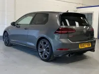Używany VW Golf VII GTI 245 KM (180 kW) 2017 Szary Hatchback