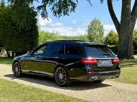 Usado Mercedes E400 AMG line 340 HP (250 kW) 2019 Preto Carrinha
