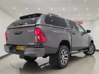 Usado Toyota HiLux 150 HP (110 kW) 2020 Cinzento Pickup