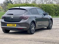 used Vauxhall Astra 1.4i 16V Exclusiv 5dr