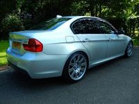 used BMW 330 3 Series 3.0 i M Sport Saloon 4d 2996cc