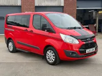Used Ford Tourneo Custom Zetec 105 HP (77 kW) 2016 Red Van