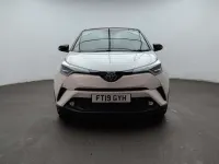 Used Toyota C-HR 122 HP (89 kW) 2019 White SUV