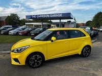 Used MG MG3 Exclusive 106 HP (77 kW) 2018 Yellow Hatchback