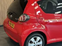 Used Toyota Aygo 68 HP (50 kW) 2011 Red Hatchback