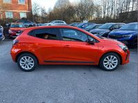 New Renault Clio V 90 HP (66 kW) 2026 Valencia orange  Hatchback