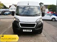 Used Peugeot Boxer 140 HP (102 kW) 2021 White Van