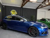 Usado Audi RS6 Design 560 CV (411 kW) 2015 Azul Familiar