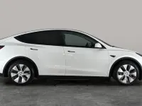 Used Tesla Model Y Long Range AWD 378 kW (514 HP) 2022 White SUV