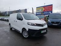 Used Toyota Proace 100 kW (136 HP) 2021 White MPV