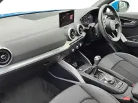 Używany Audi Q2 S-Line 150 KM (110 kW) 2022 Niebieski SUV