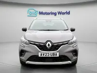 Usado Renault Captur Techno 143 HP (105 kW) 2023 Cinzento SUV