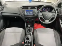 Used Hyundai i20 SE 84 HP (61 kW) 2018 Blue Hatchback