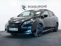 Begagnad Nissan Leaf N-Connecta 110 kW (150 HK) 2022 Svart Halvkombi