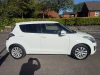 Begagnad Suzuki Swift SZ4 90 HK (66 kW) 2015 Vit Halvkombi