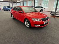 Used Skoda Octavia Elegance 105 HP (77 kW) 2013 Red Hatchback
