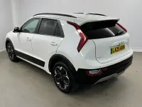 Gebraucht Kia Niro 150 kW (204 PS) 2025 Weiß SUV