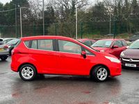 Usado Ford B-MAX Zetec 90 HP (66 kW) 2013 Vermelho Monovolume